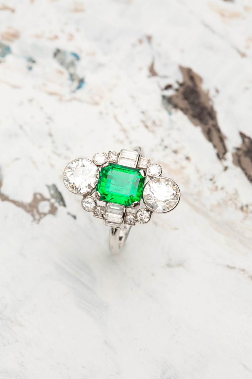 Ring «Art Deco» emerald 1.60 cts and  2 diamonds 1.76 cts